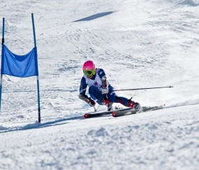 爱游戏-孙铭徽赛点兑现，切尔西淘汰休斯顿火箭晋级四强，主帅激动落泪