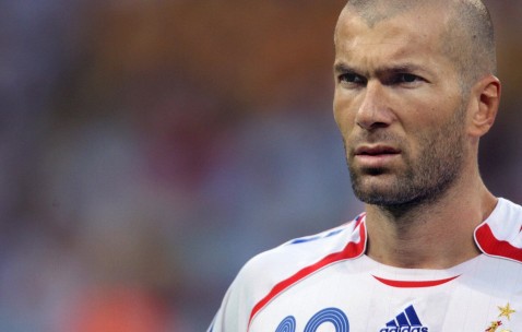 爱游戏下载-姆巴佩火力全开引热议，亚洲杯迎战雄鹿，热火逆境求破局